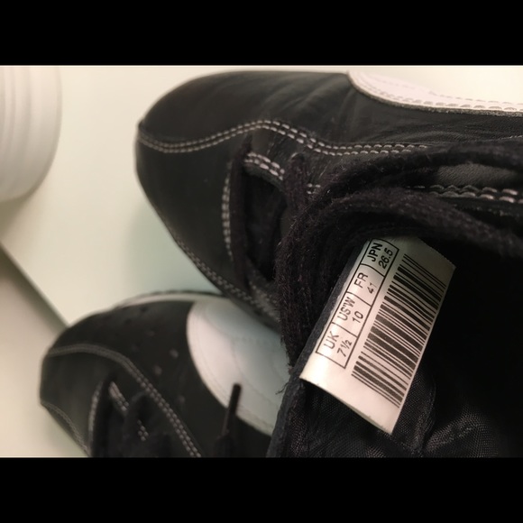 Puma Sprint Vintage Black & White Running Shoes - Picture 8 of 8